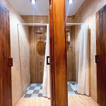 Sierra Hostel Nai Yang Ngoại thất bức ảnh