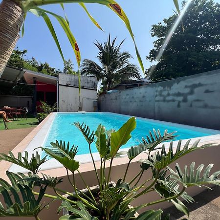 Sierra Hostel Nai Yang Ngoại thất bức ảnh