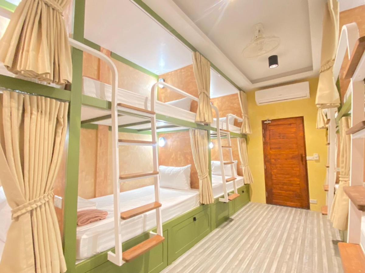 Sierra Hostel Nai Yang Ngoại thất bức ảnh