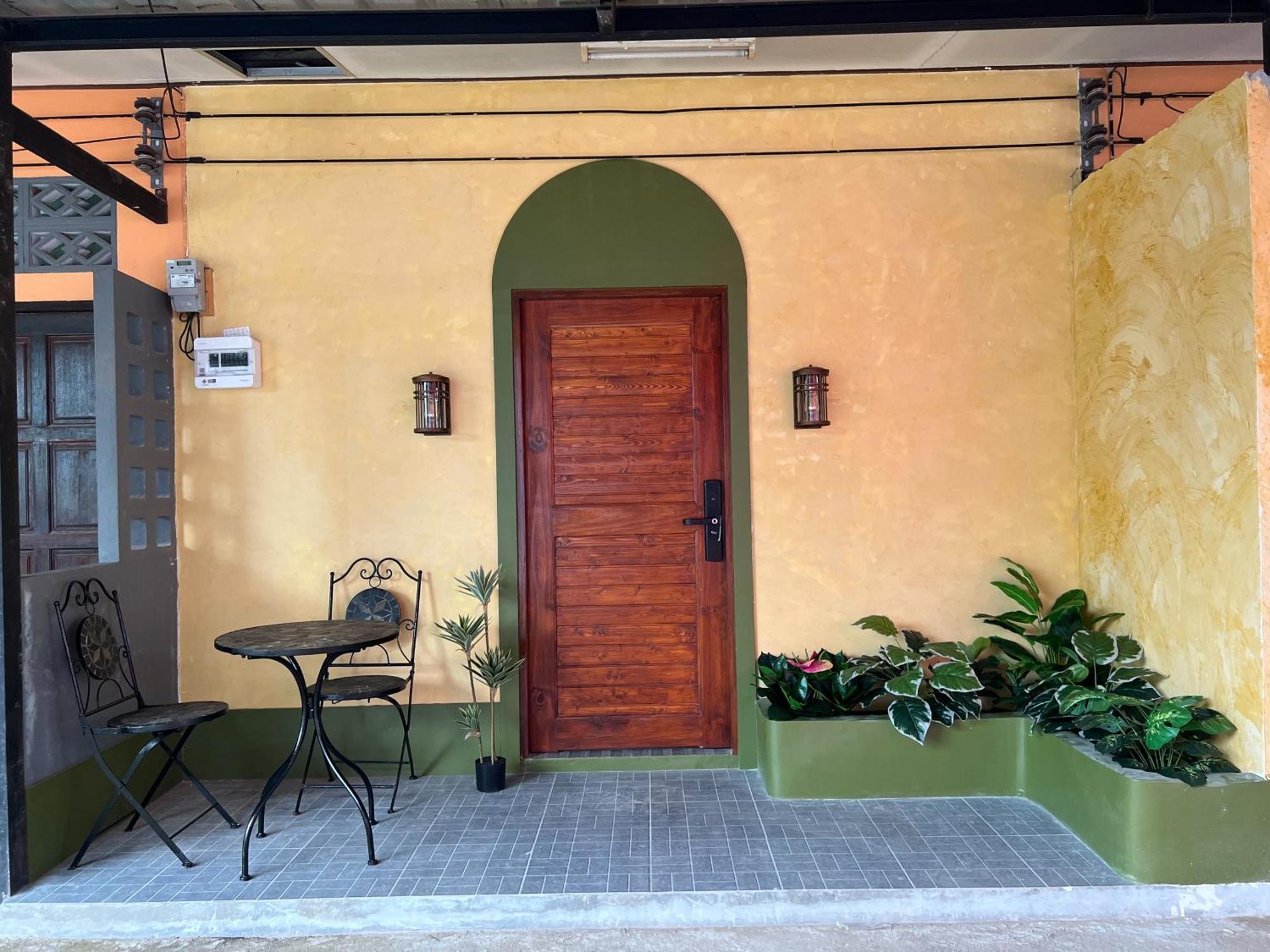 Sierra Hostel Nai Yang Ngoại thất bức ảnh