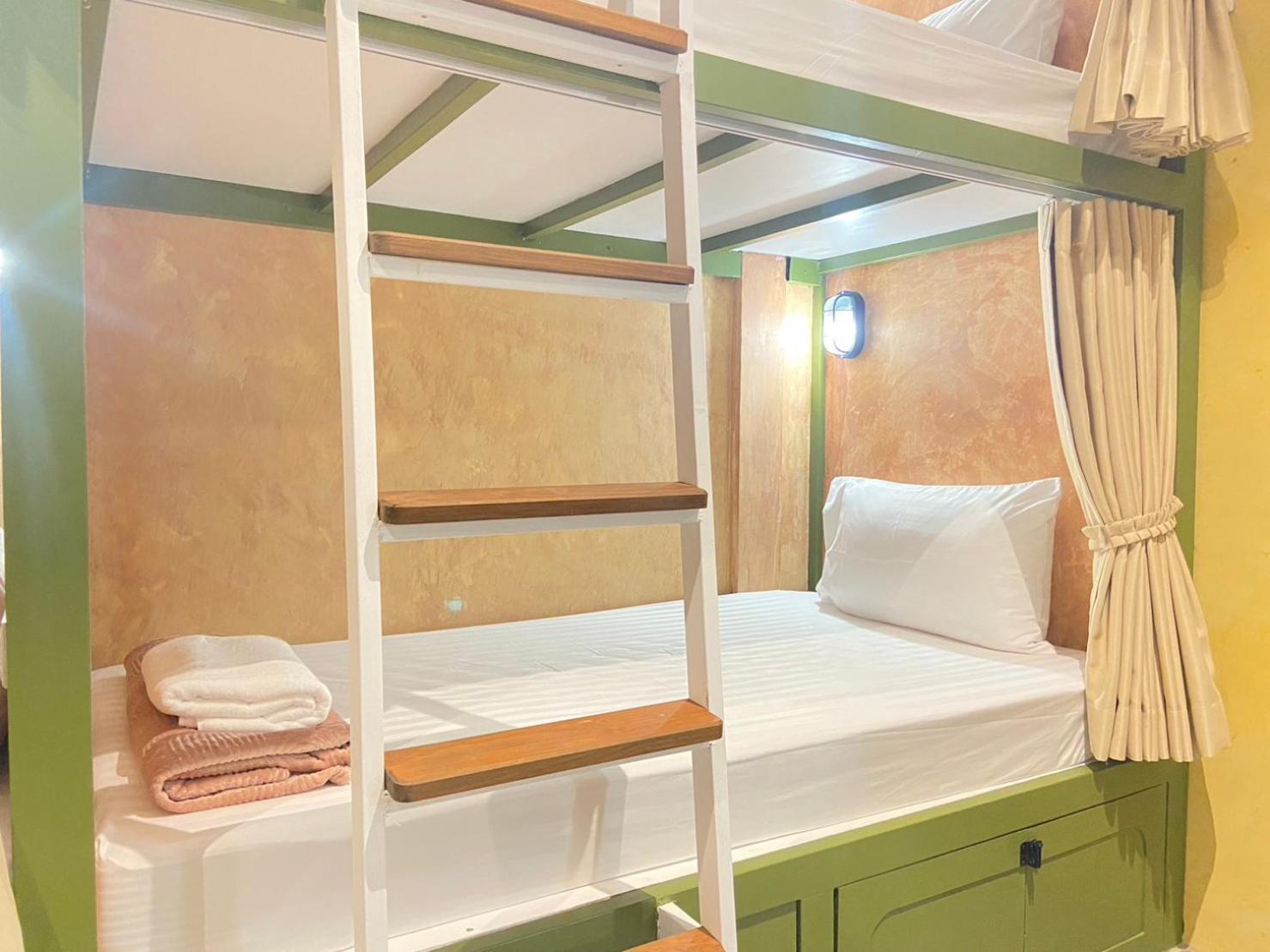 Sierra Hostel Nai Yang Ngoại thất bức ảnh